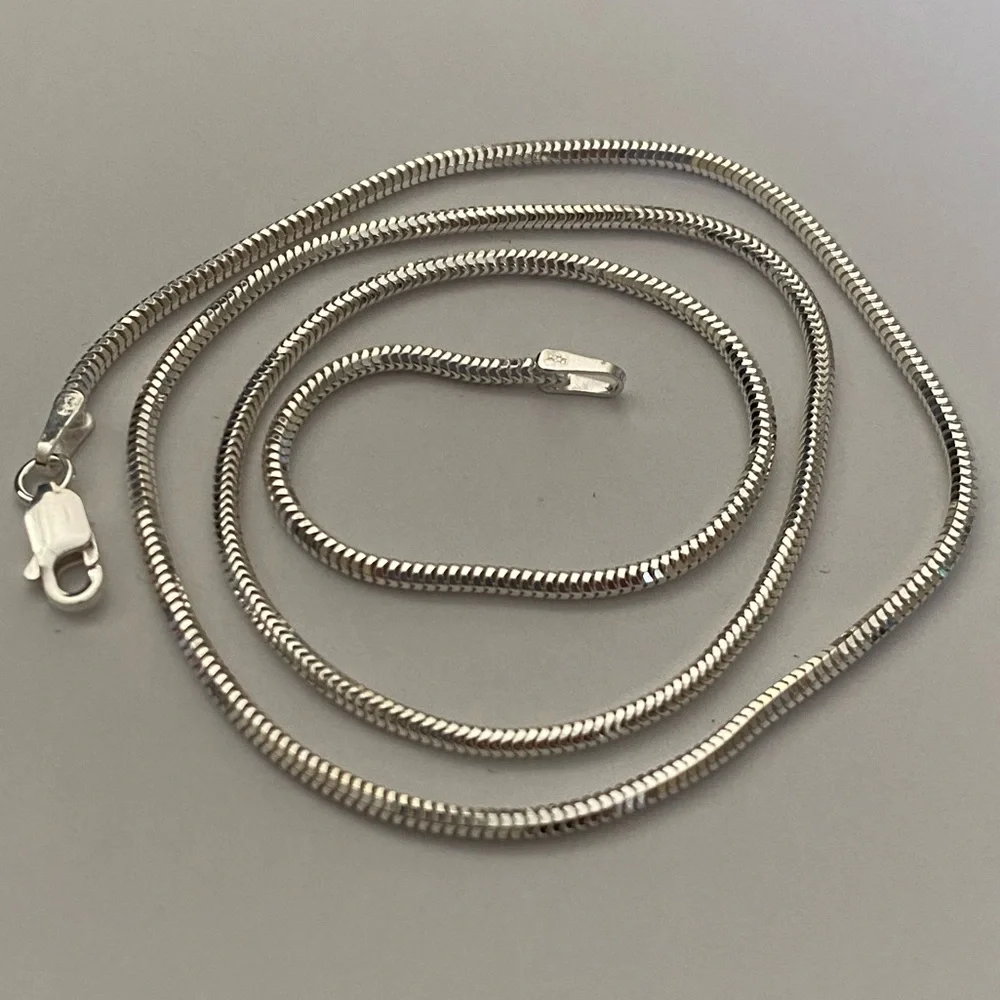 Unisex 19.5” 925 silver 2mm snake chain necklace 19.5 inches